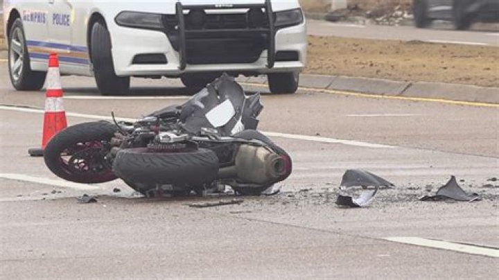 
What Happened To Devin Knight? 24 Year Old Man From Lincoln NE Dies Of Injuries After Motorcycle Accident 