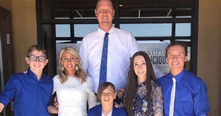 
Who are Shawn Bradley’s Children? 