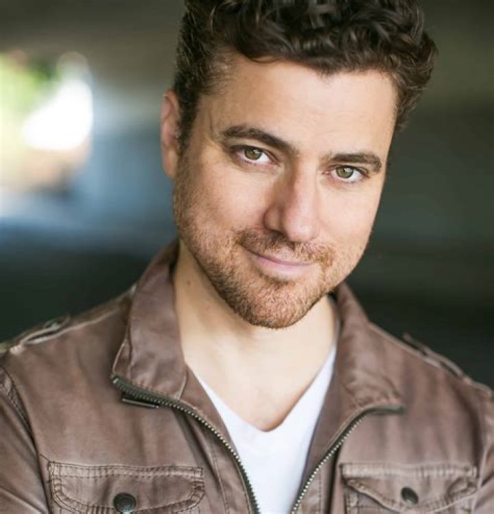 Why did Donovan Patton leave Blue’s Clues? Net Worth, Age, Bio